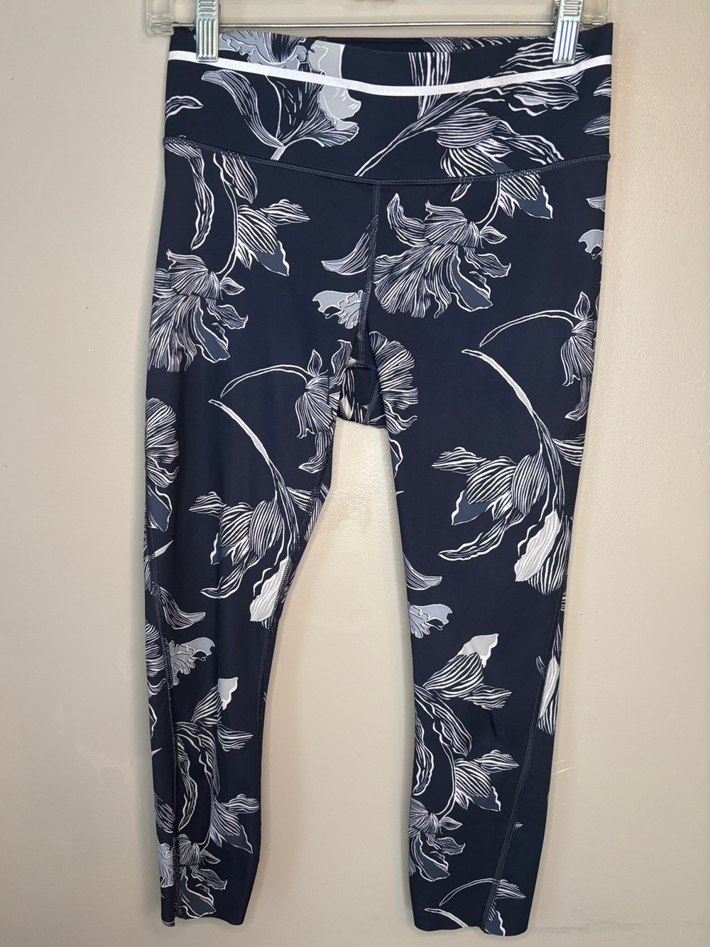 Athleta Navy and White Floral Leggings for Kids